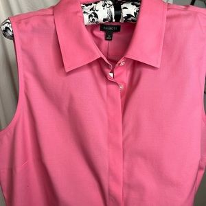 Talbots wrinkle resistant sleeveless covered-button top
